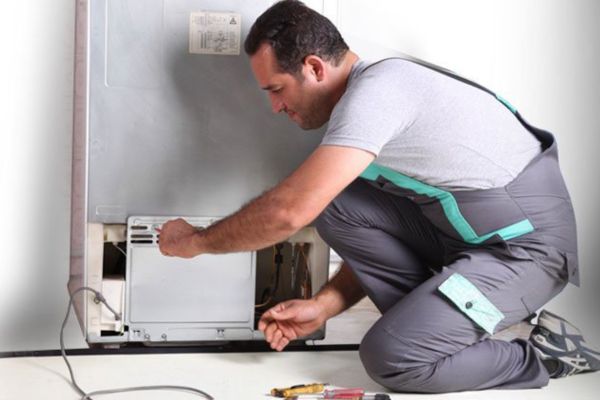 تعمیرکار یخچال فریزر